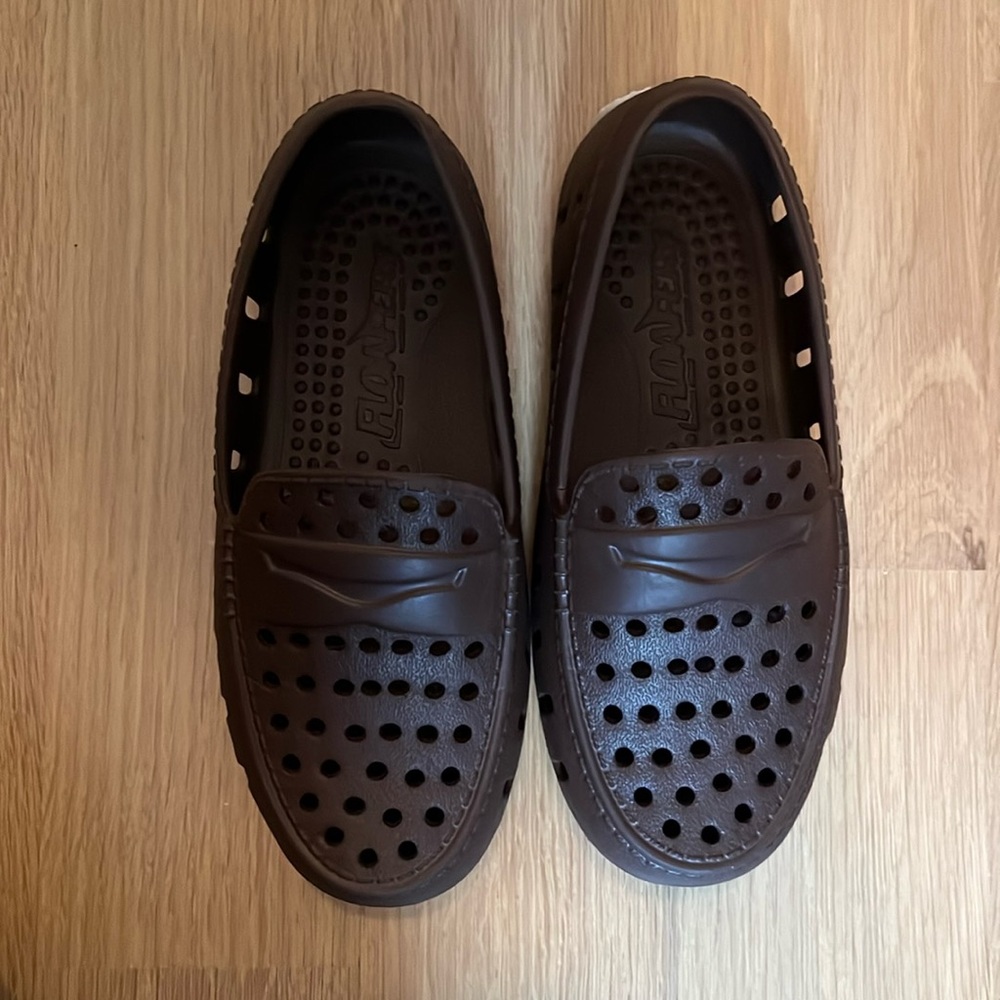 Floafers brown loafers. Toddler size 12. Worn once.